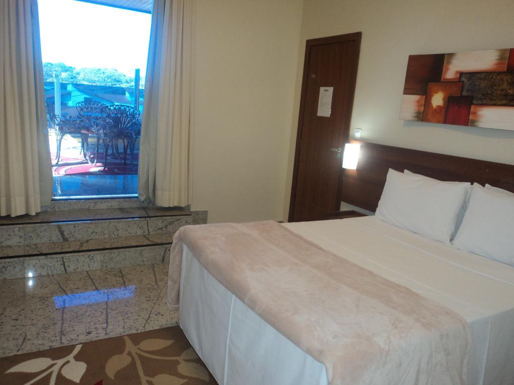Hotel Minas Pampulha Belo Horizonte Quarto foto